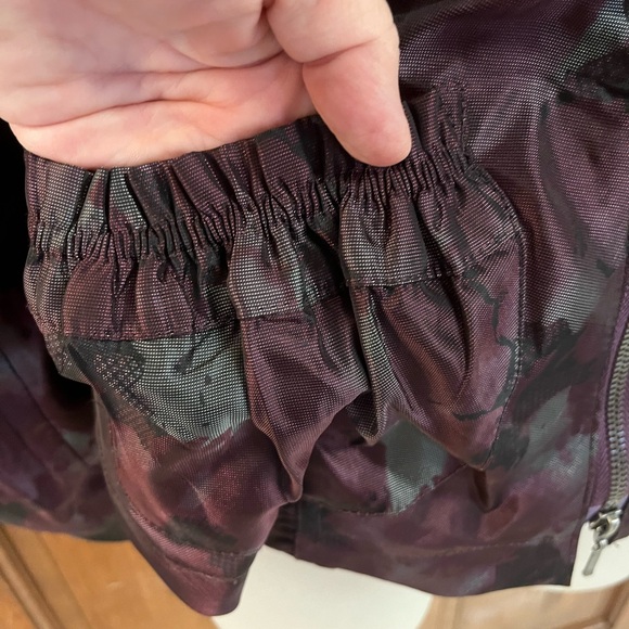 SoLo Moda puffy ruched sleeves stand up collar amethyst zip front jacket size 2 - Picture 5 of 14